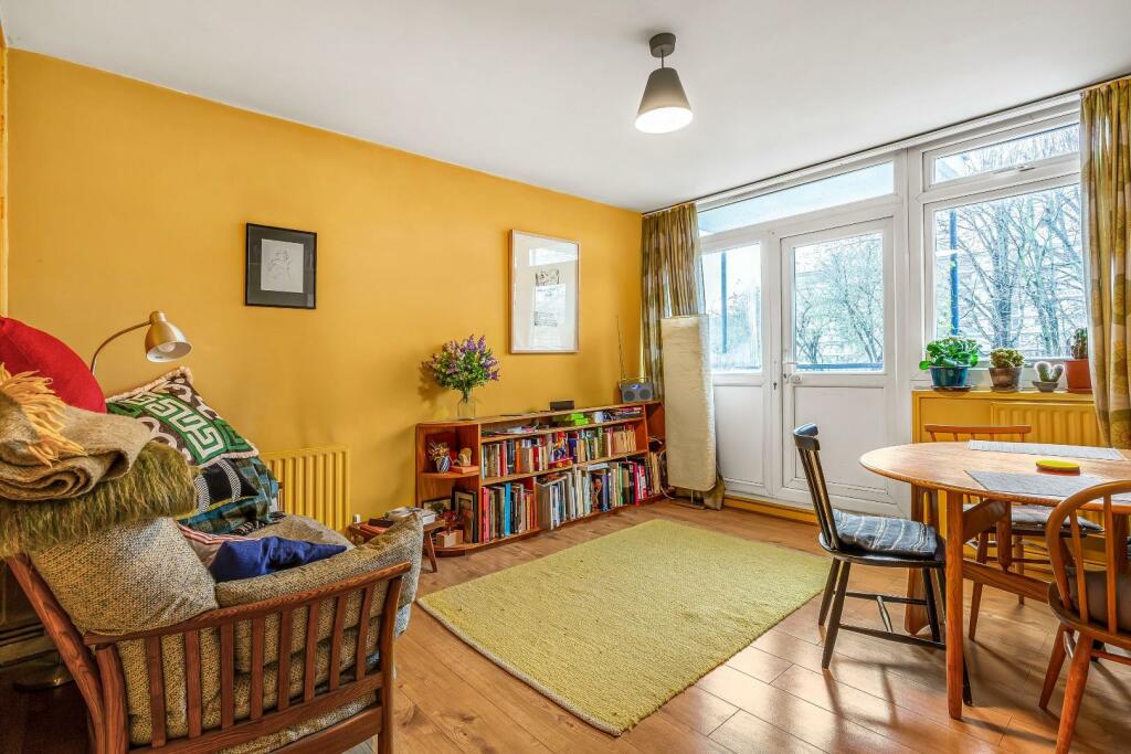 1 bedroom flat for sale in Hemsworth Court, Hobbs Place, N1