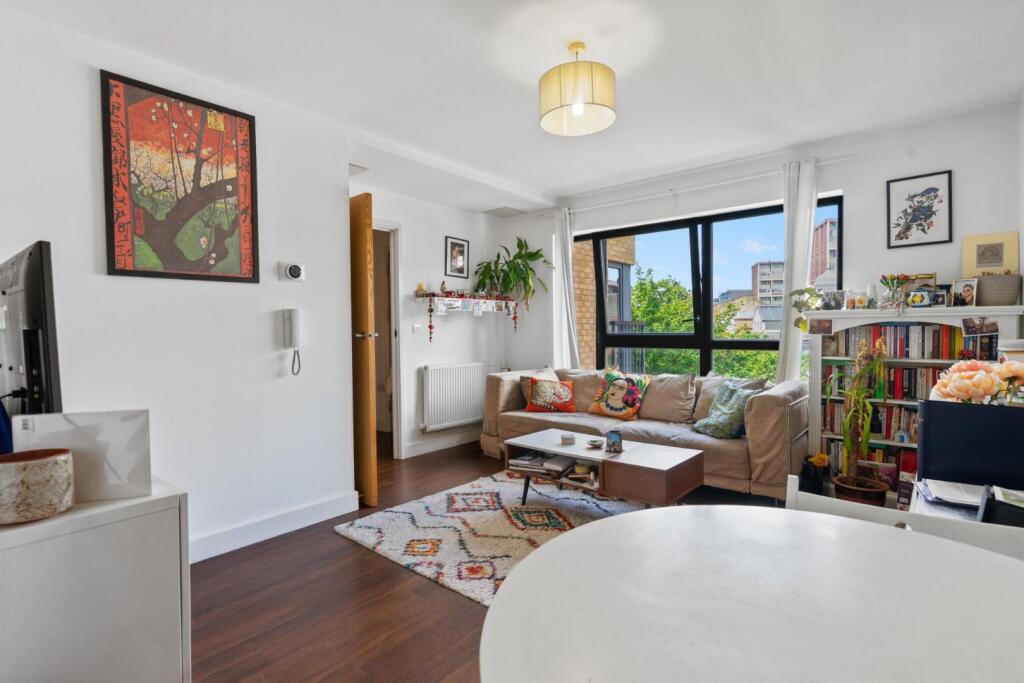 Main image of property: Dunbridge Street, London, E2