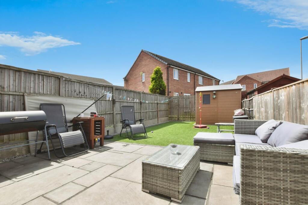 Main image of property: Linnet Garth, Scunthorpe