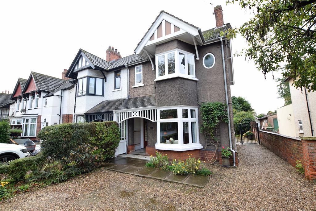 4 bedroom semidetached house for sale in Ashby Road, Scunthorpe, DN16 2AA, DN16