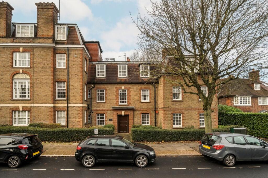 Main image of property: Fortis Green, London