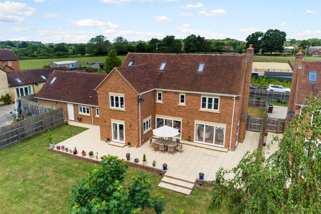 Main image of property: Baughurst Road, Tadley, RG26