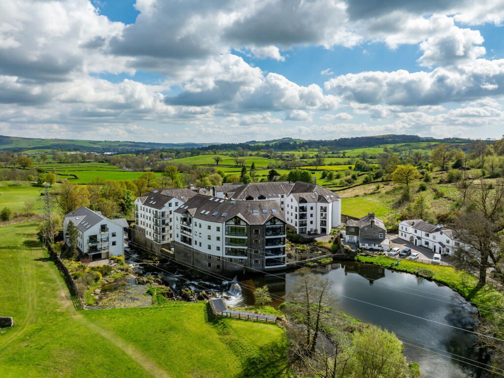 Main image of property: 4 Falcon Crag, Cowan Head, Burneside, The Lake District, LA8 9HL