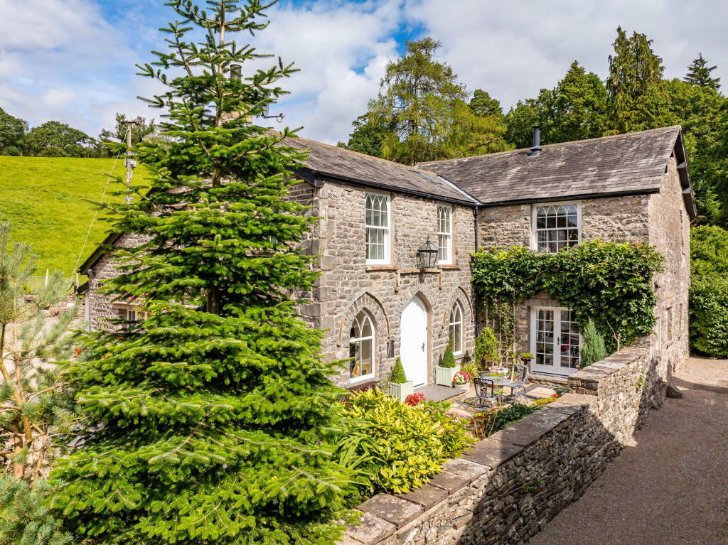 Main image of property: Gate Stables, Dent, Cumbria, LA10 5SU