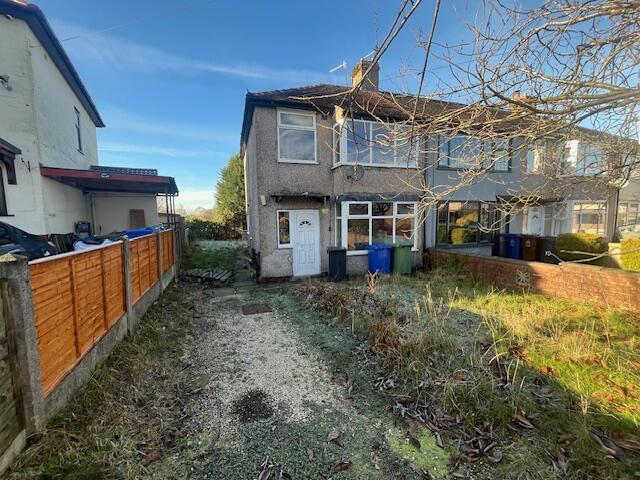 Main image of property: 12 Lindadale Avenue, Accrington, Lancashire BB5 0NG