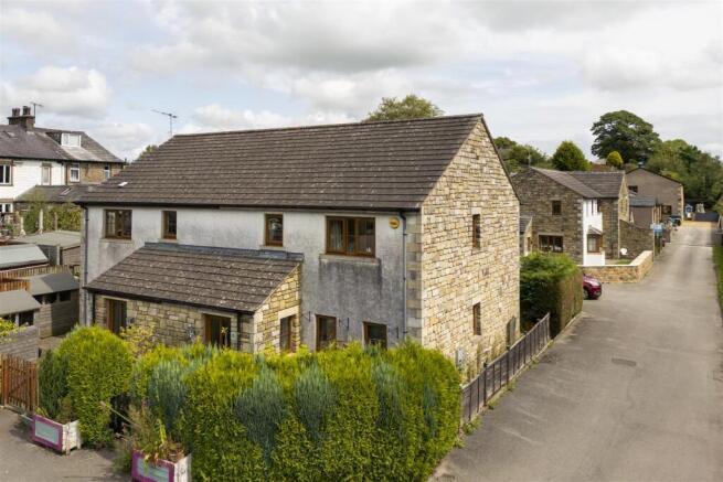 Main image of property: 2 The Sidings, Lower Bentham, Lancaster, Lancashire LA2 7BH