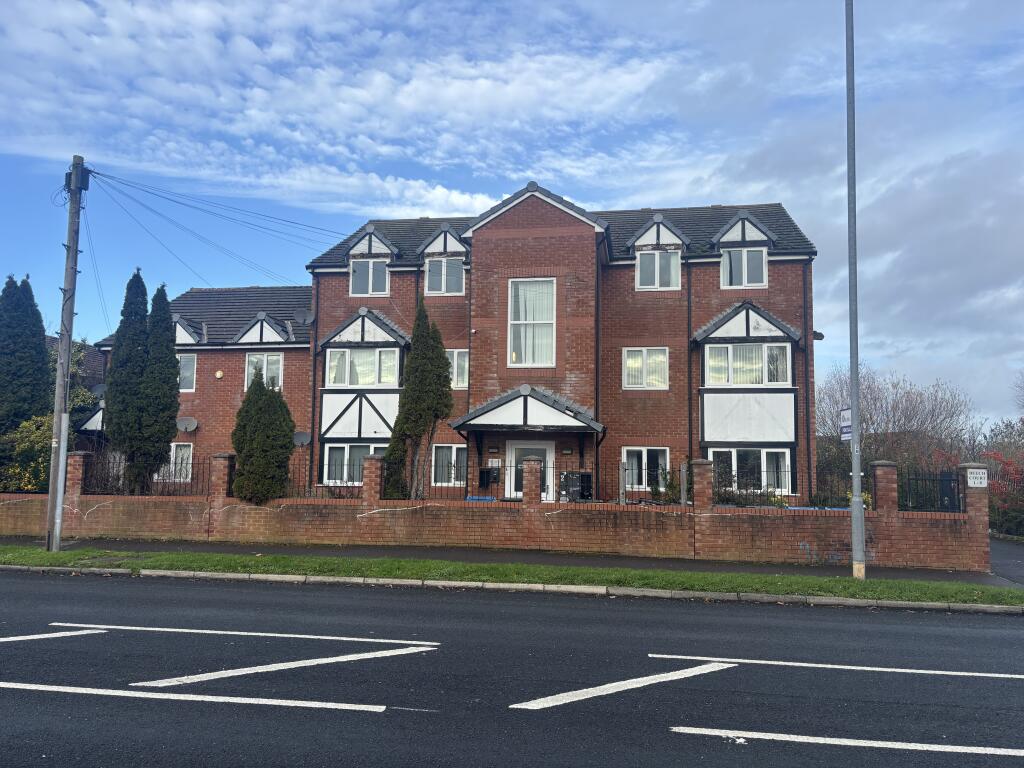 Main image of property: Flat 5, Beech Court, Hough Green Road, Widnes, Cheshire WA8 4PG