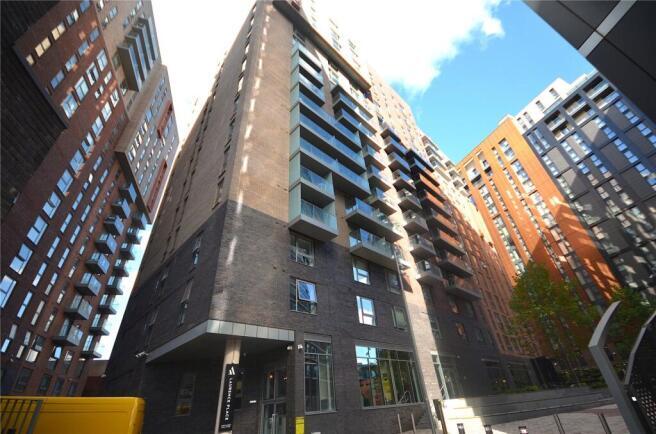Main image of property: Apartment 803, 2 New Kings Head Yard, Salford, Greater Manchester M3 7GJ