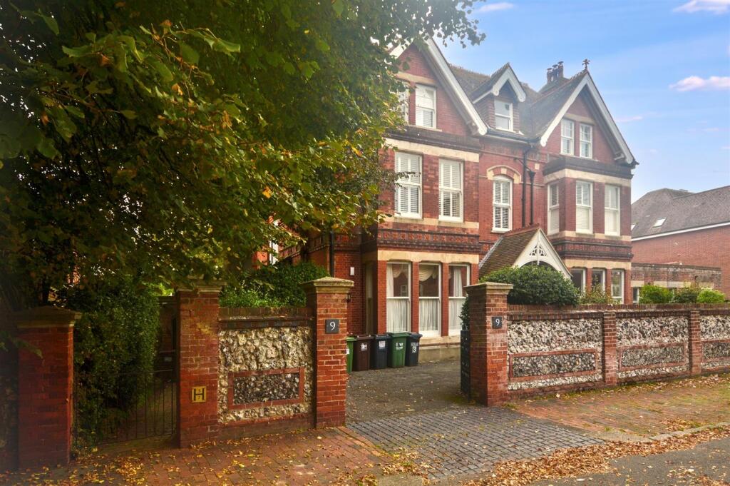 Main image of property: Grassington Road, Lower Meads, BN20