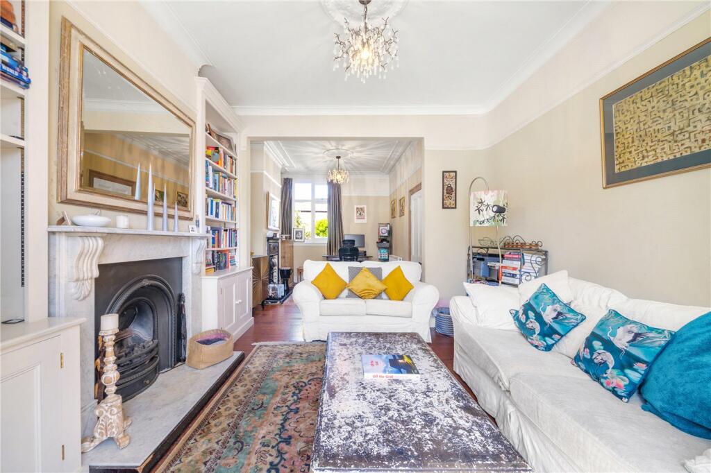 4 bedroom semidetached house for sale in Dunstans Road, East Dulwich