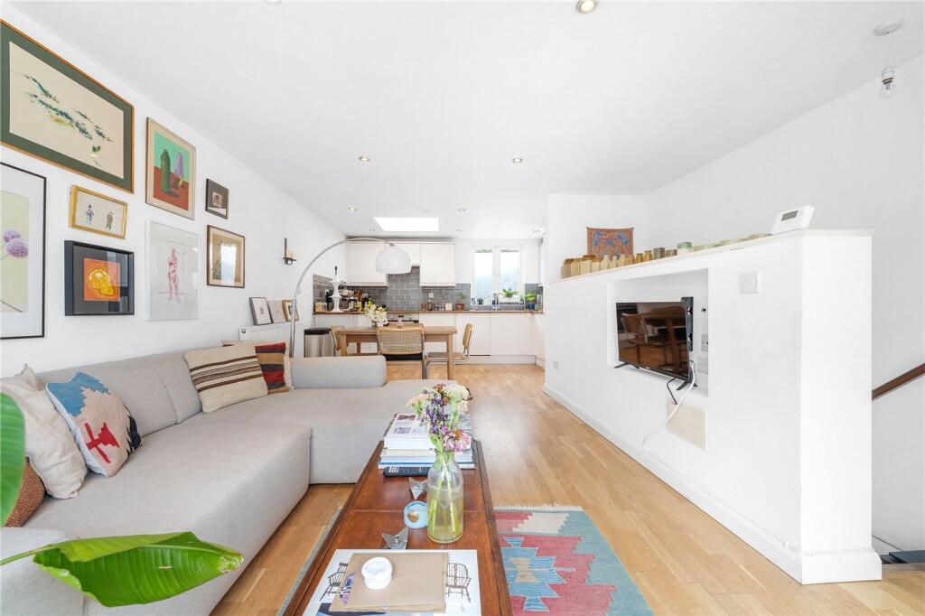 Main image of property: Bellenden Road, Peckham Rye, London, SE15
