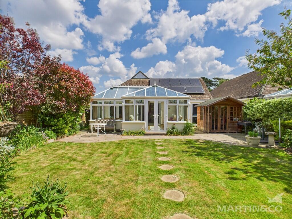 Main image of property: Furse Feld, Aldwick