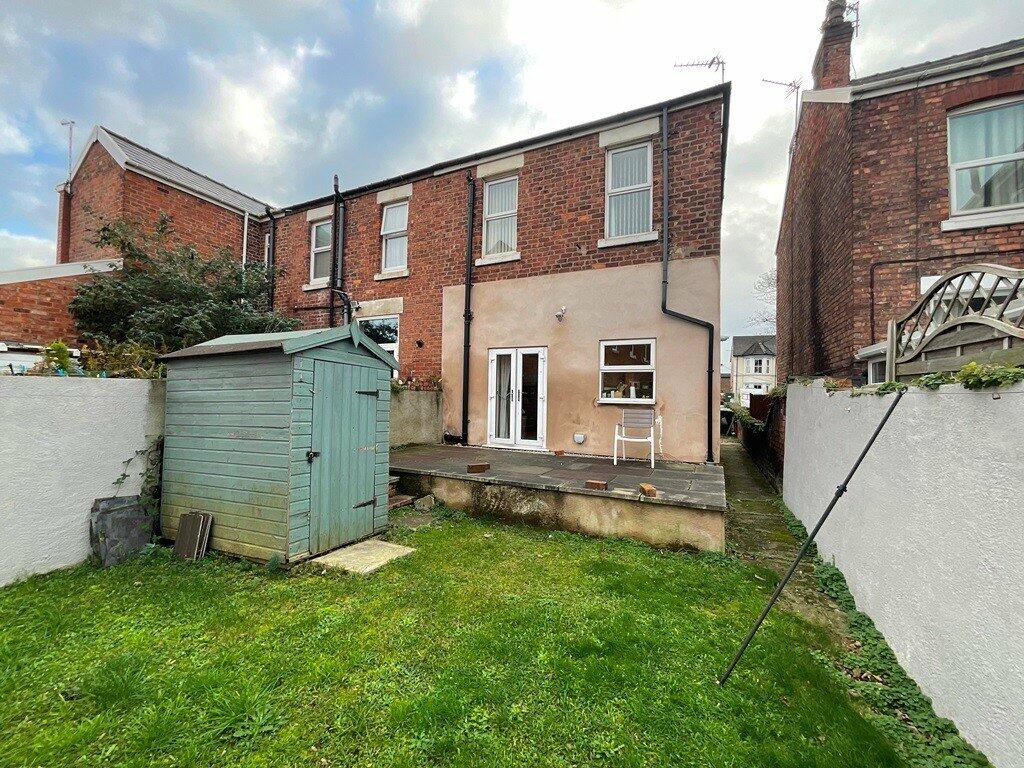 3 bedroom end of terrace house for sale in Sussex Road,Southport,PR8