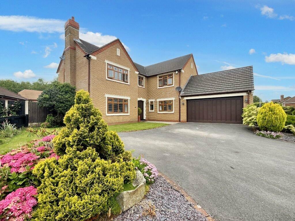 5 bedroom detached house for sale in Westerdale Drive, Banks, PR9