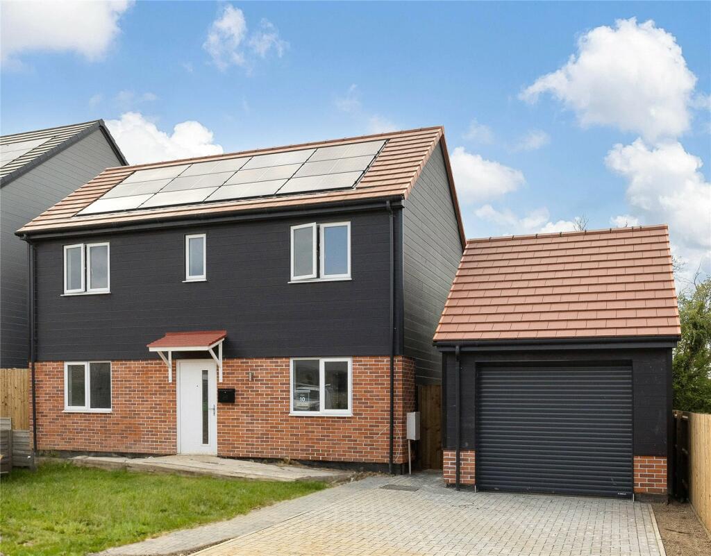 3 bedroom detached house for sale in Clarkes Lane, Wilburton, Ely