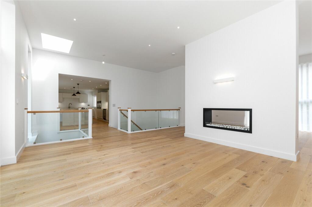 Additional property image - Queen Edith's Way, Cambridge