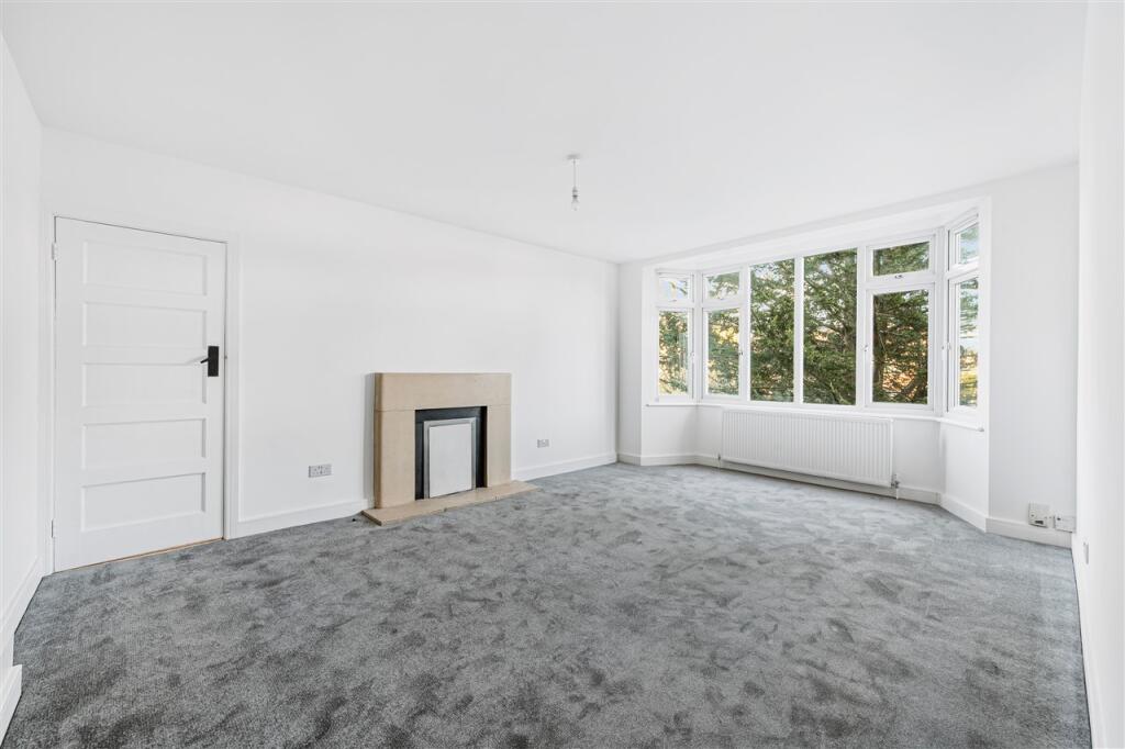 Main image of property: The Grove, Twickenham TW1
