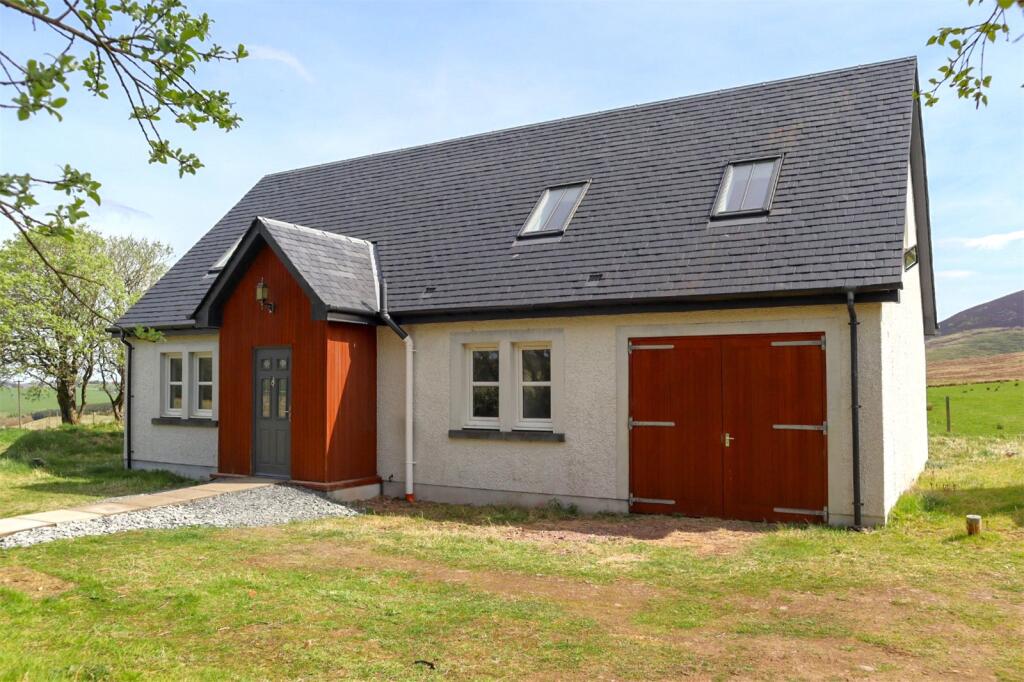 Main image of property: Howgate Farm Cottage, Thankerton, Biggar, South Lanarkshire, ML12