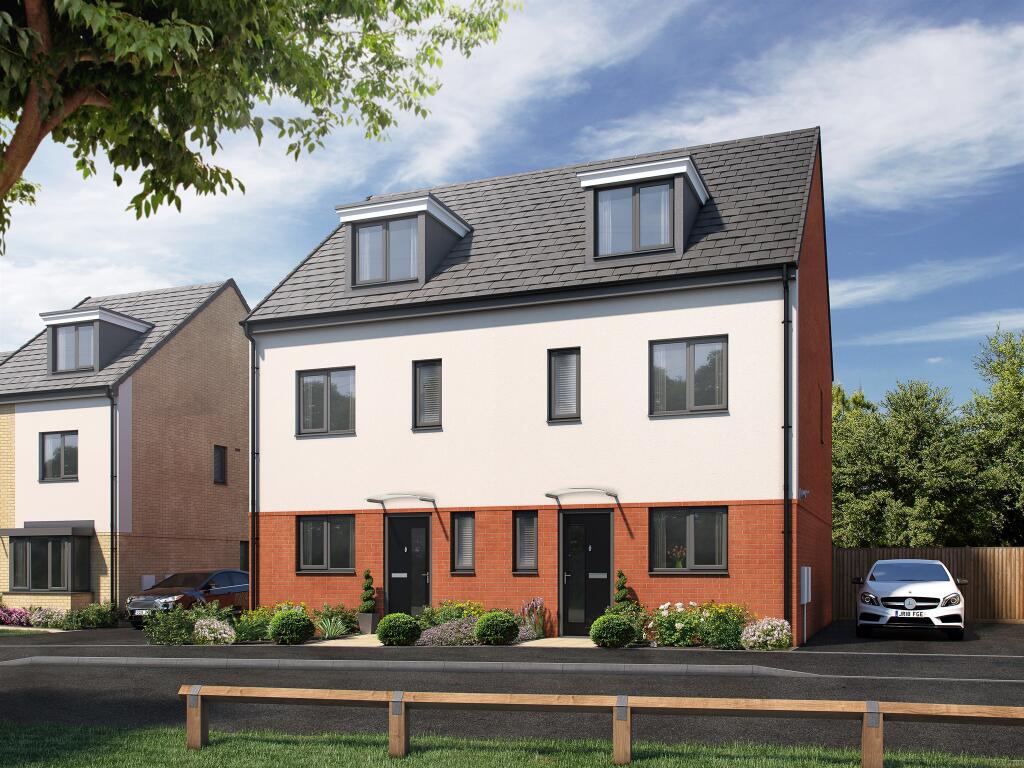 3 bedroom end of terrace house for sale in Chamberlain Way