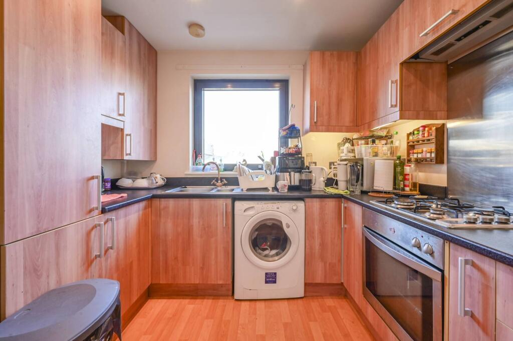 Main image of property: Atelier Court, Poplar, London, E14