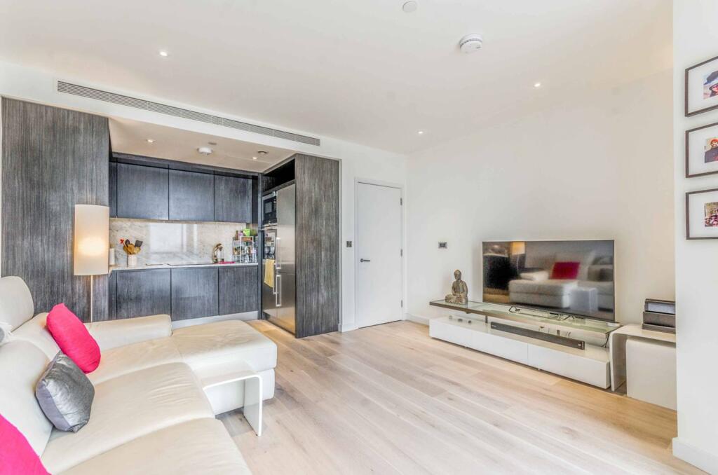 Main image of property: Charrington Tower, Canary Wharf, London, E14