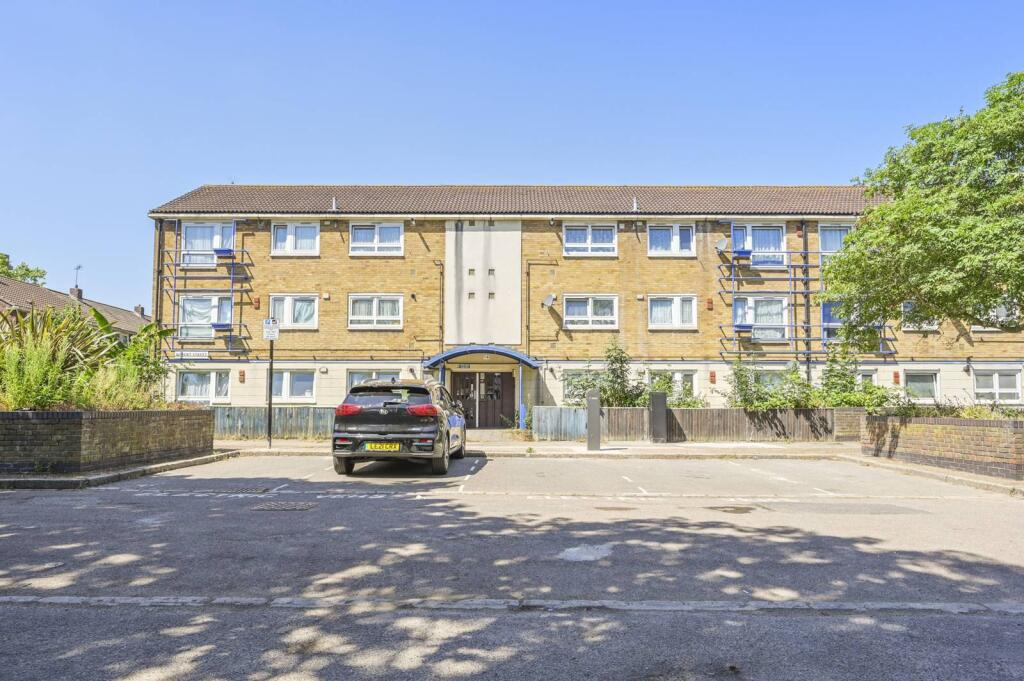 Main image of property: Robert Street, Silvertown, London, E16