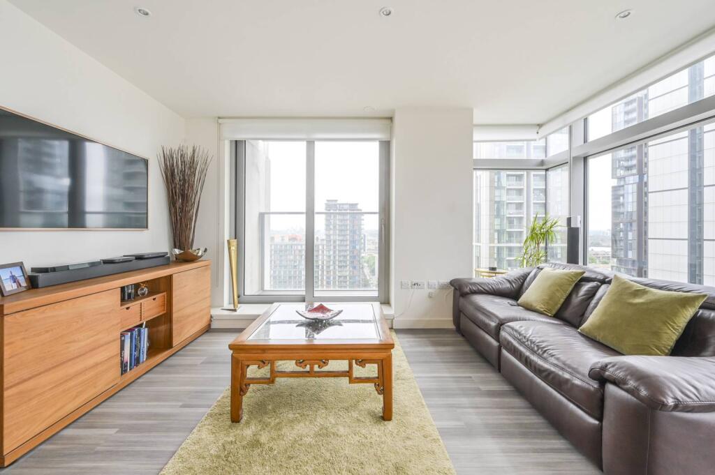 Main image of property: Pan Peninsula, Canary Wharf, London, E14