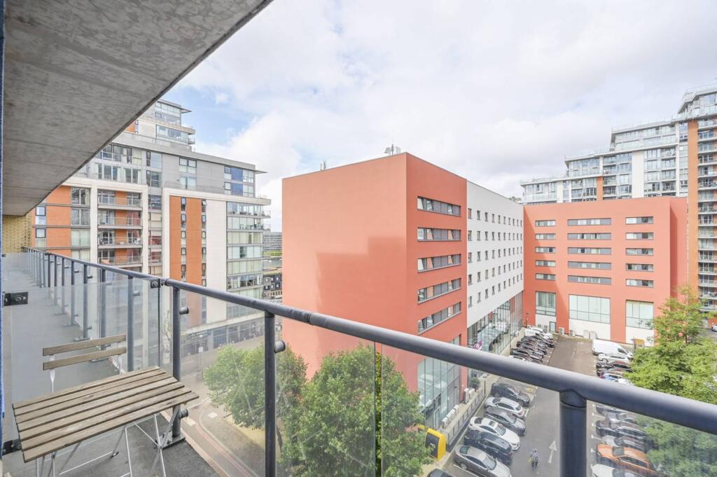 Main image of property: Westgate Apartments, Royal Docks, London, E16