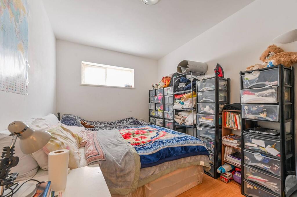 Main image of property: Finches Court Mews, E14, Docklands, London, E14