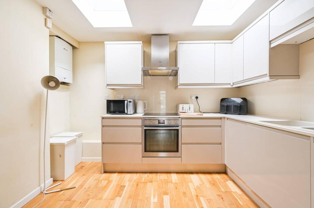 Main image of property: St Frideswides Mews, Poplar, London, E14