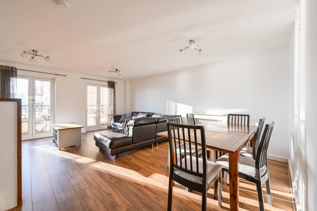 Main image of property: Jamestown Way, Tower Hamlets, London, E14