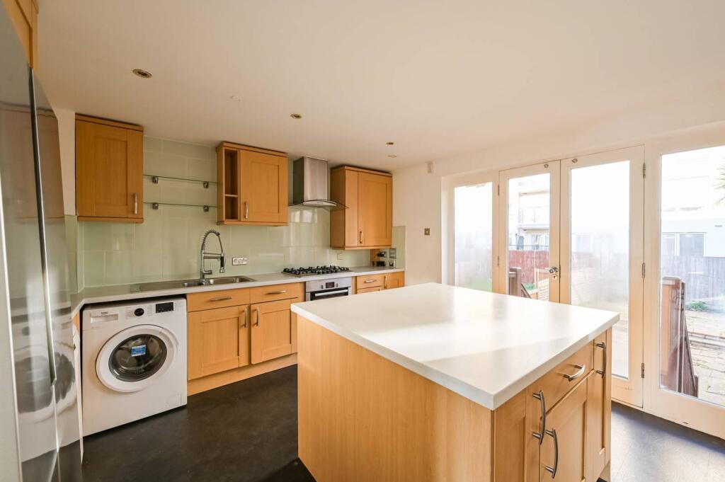 Main image of property: Jamestown Way, Tower Hamlets, London, E14