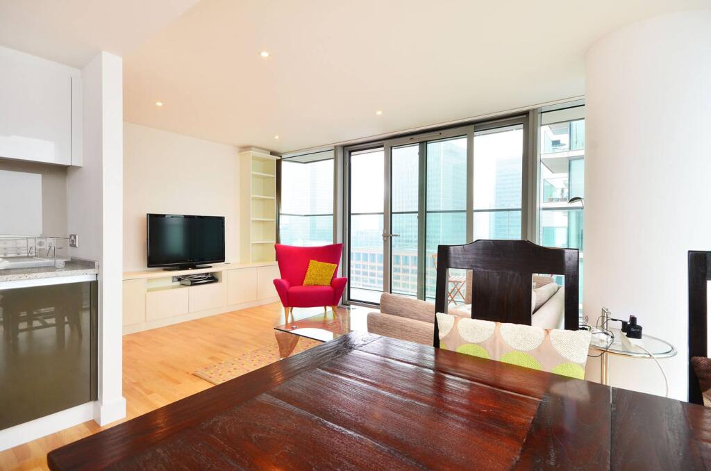 Main image of property: Landmark West Tower, Canary Wharf, London, E14
