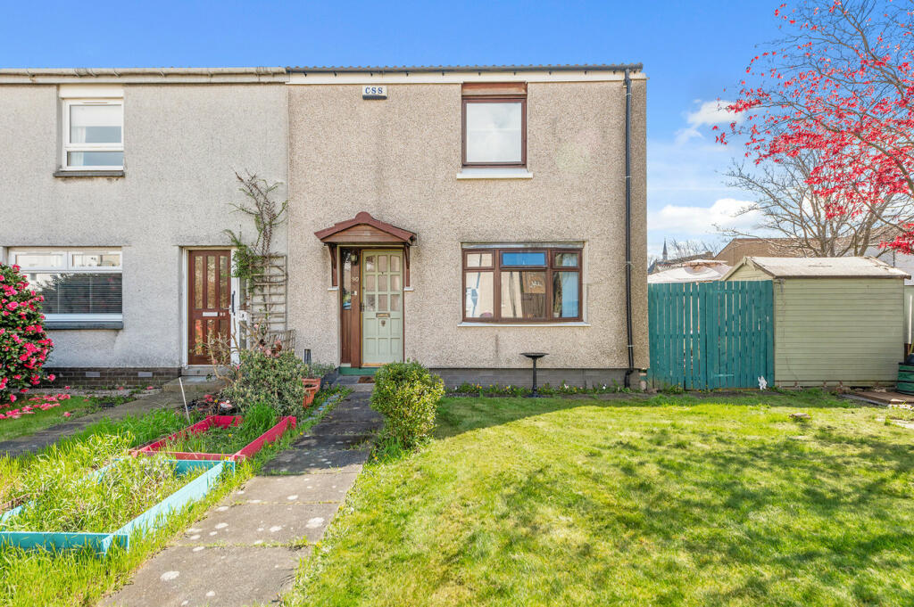 2 bedroom end of terrace house for sale in Kerse Road, Grangemouth, FK3