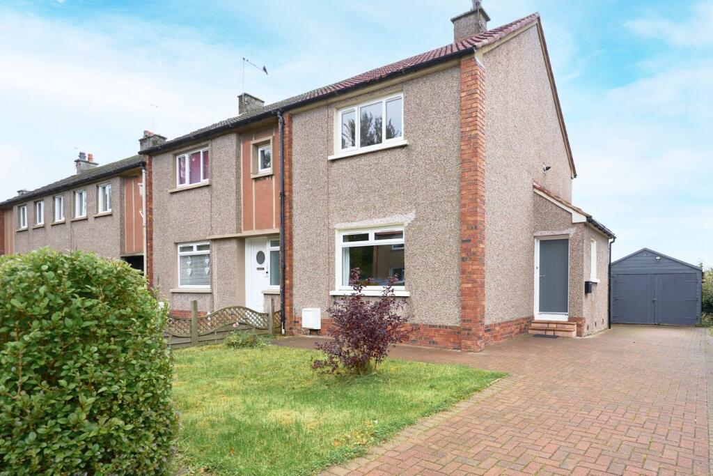 2 bedroom end of terrace house