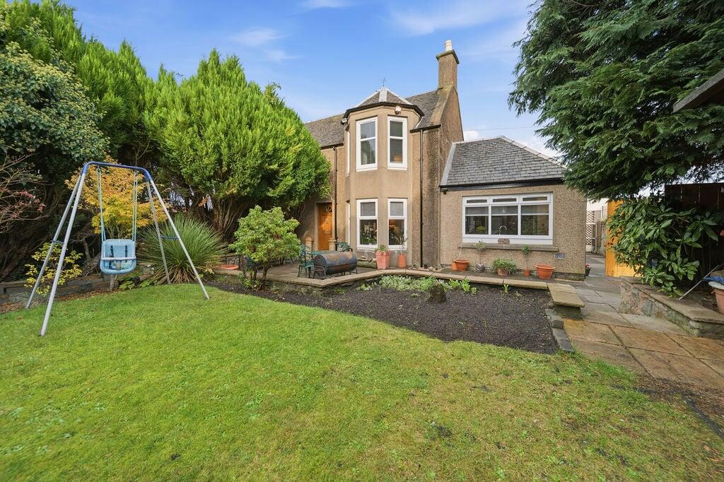 Main image of property: Main Street, Bainsford, Falkirk, FK2