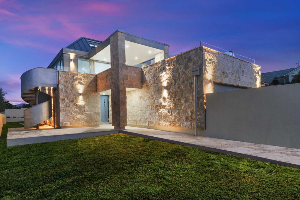 5 bedroom house for sale in Takapuna, North Shore, Auckland, New Zealand