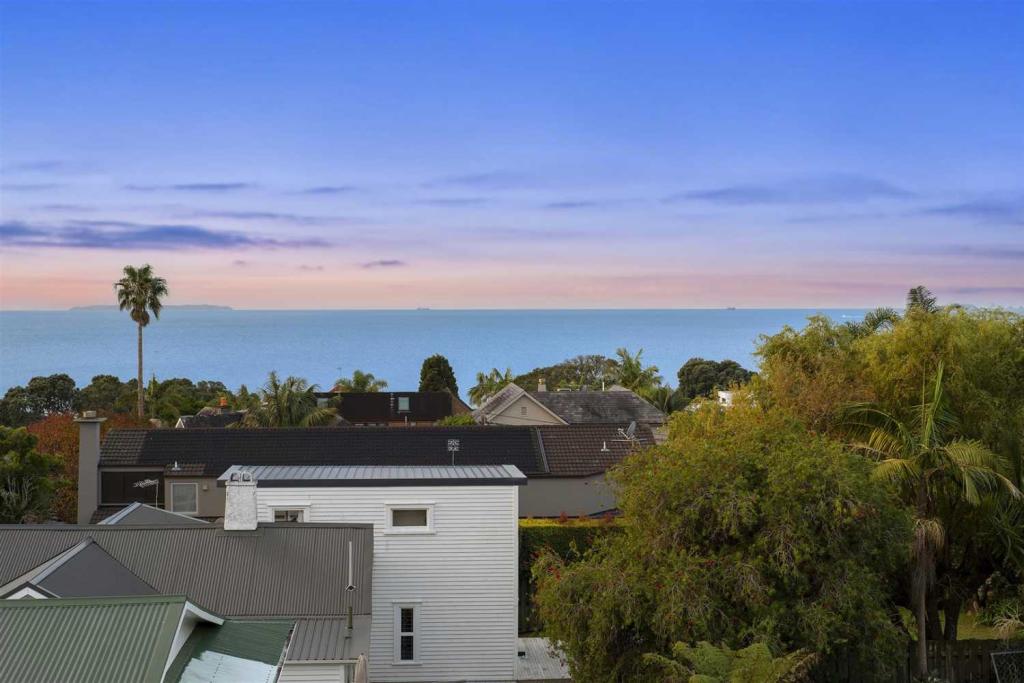 5 bedroom house for sale in Takapuna, North Shore, Auckland, New Zealand