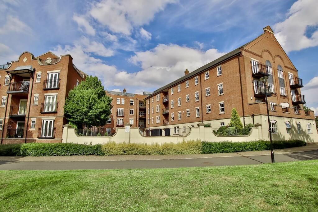 2 bedroom apartment for sale in Armstrong Drive, Diglis, Worcester, WR1