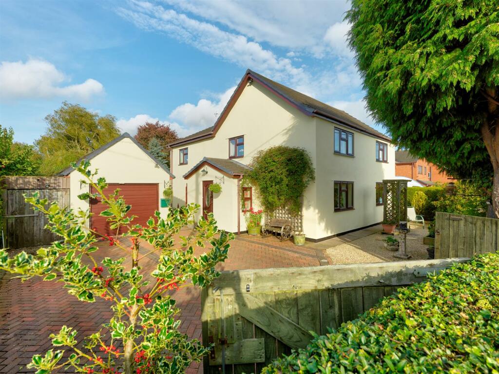 4 bedroom detached house for sale in School Lane, St. Martins, Oswestry