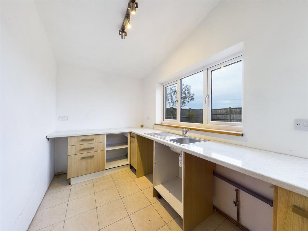4 bedroom detached house for sale in Fir Tree Lane, Aughton, Ormskirk