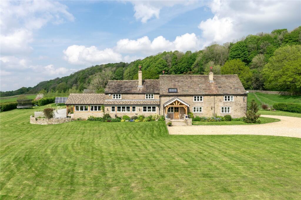 6 bedroom detached house for sale in Kerridge Road, Rainow