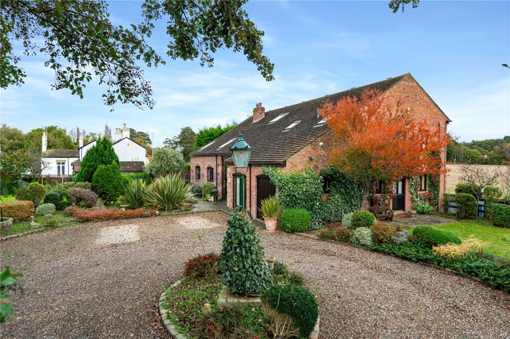 4 bedroom detached house for sale in Gorsuch Lane, Scarisbrick, West