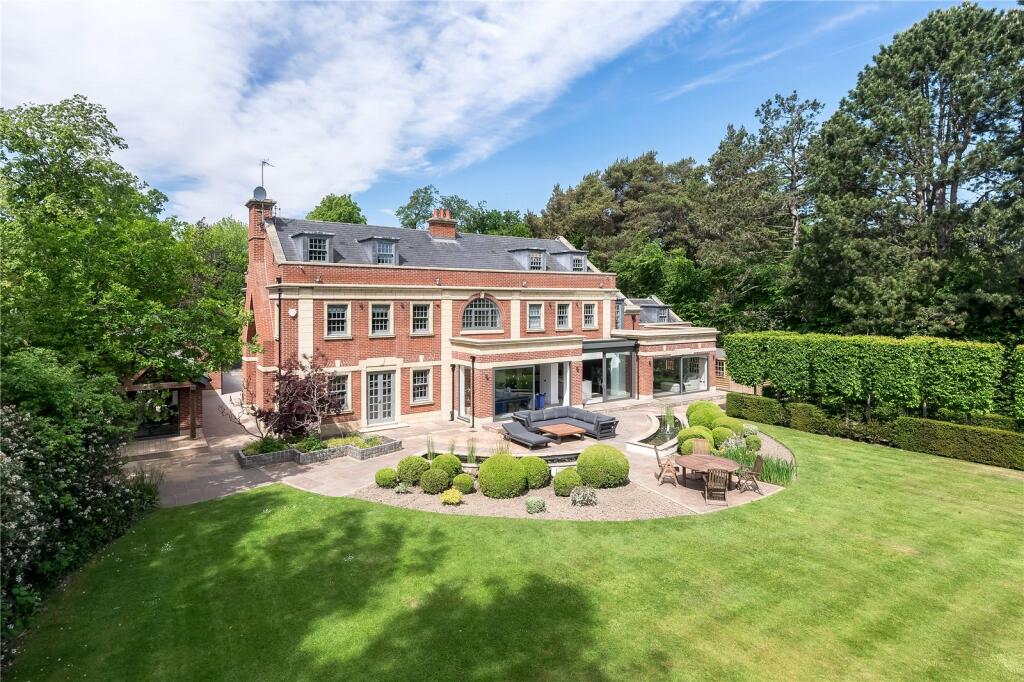 Main image of property: Hough Lane, Wilmslow, Cheshire, SK9