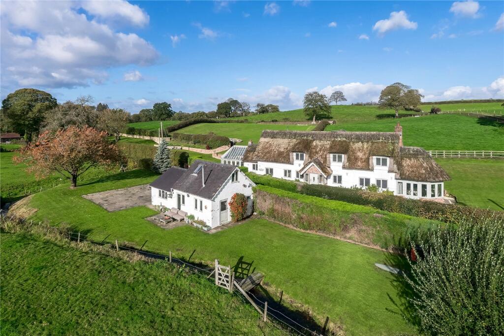 Main image of property: Fanshawe Lane, Henbury, Macclesfield, Cheshire, SK11