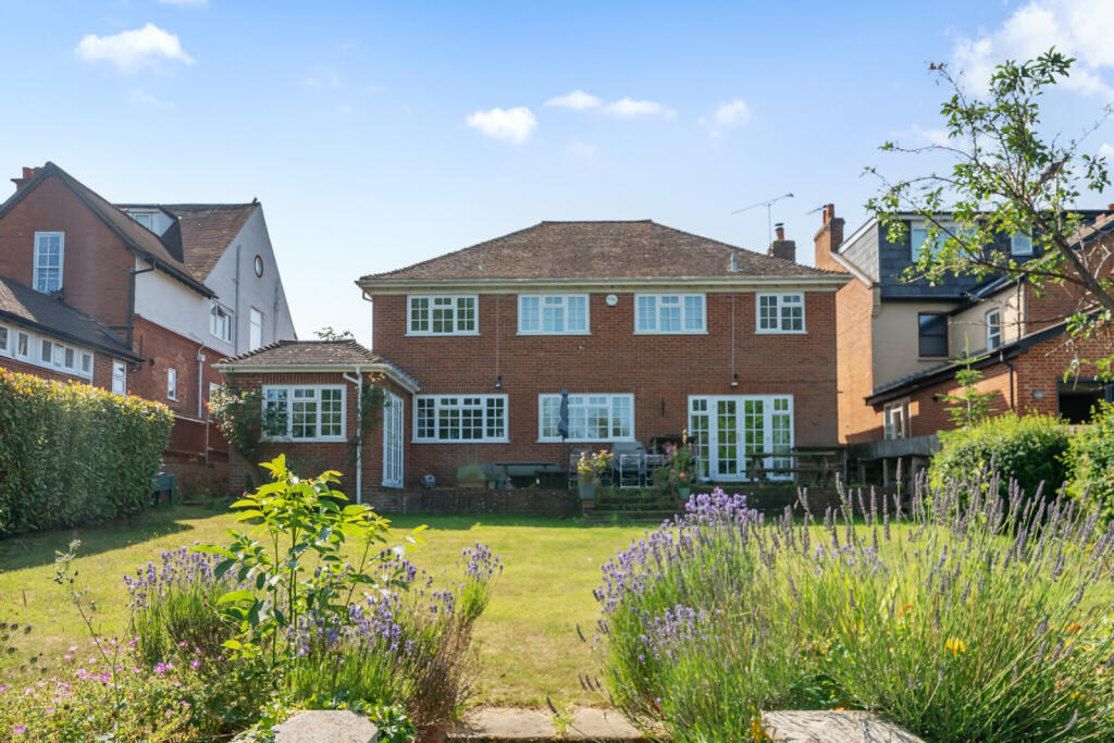 Main image of property: Victoria Road, Wargrave, Reading, Berkshire, RG10