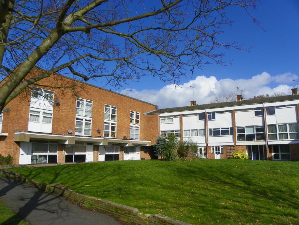 Main image of property: Colleton Drive, Twyford, Reading, Berkshire, RG10