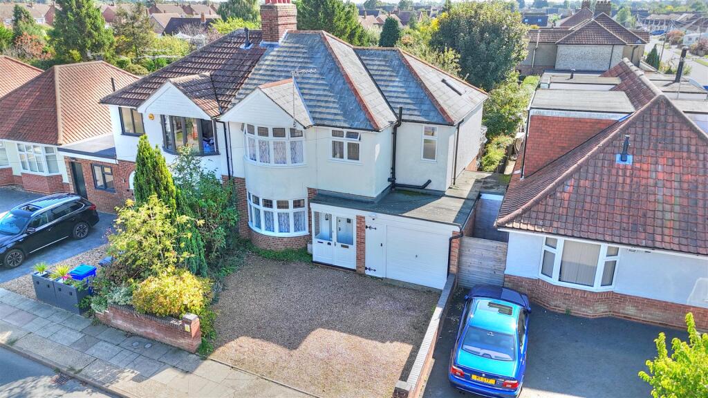 Main image of property: Penshurst Road, Ipswich