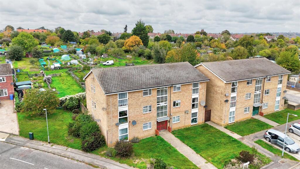 Main image of property: Iris Close, Ipswich