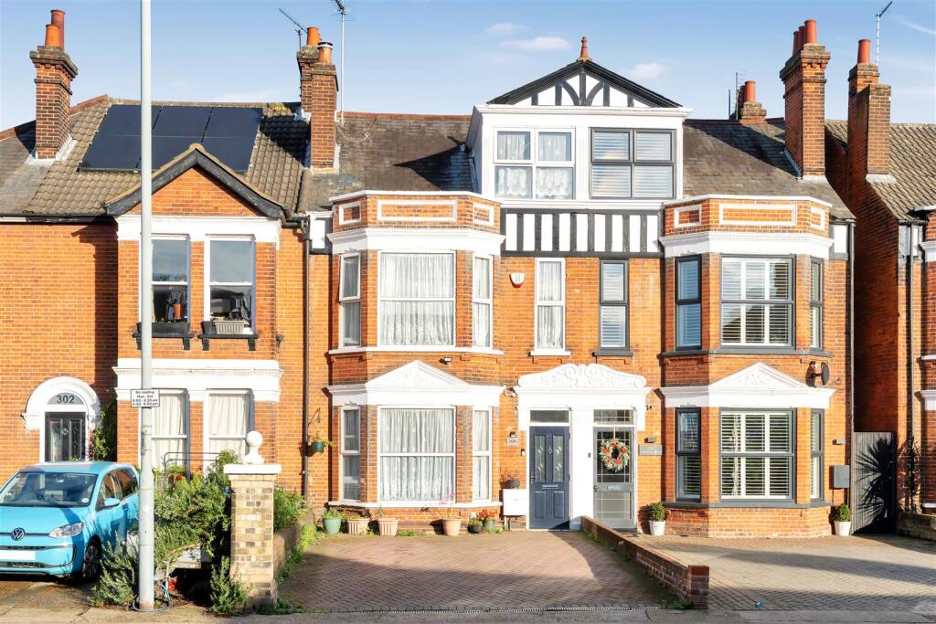 Main image of property: Norwich Road, Ipswich